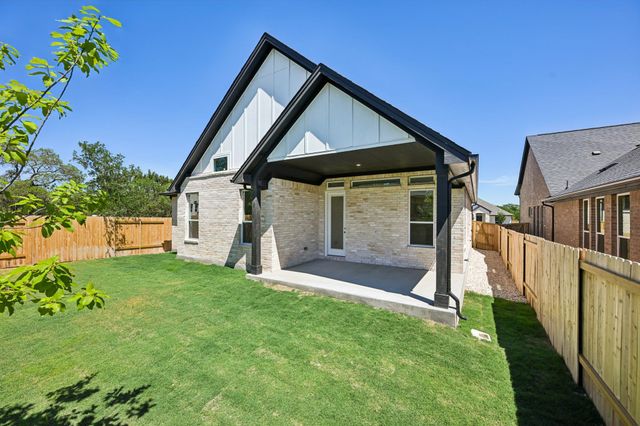 365 San Saba DR, Buda, TX 78610