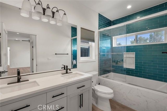 22434 Berdon St, Woodland Hills (los Angeles), CA 91367