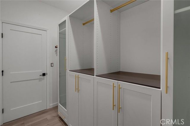 22434 Berdon St, Woodland Hills (los Angeles), CA 91367