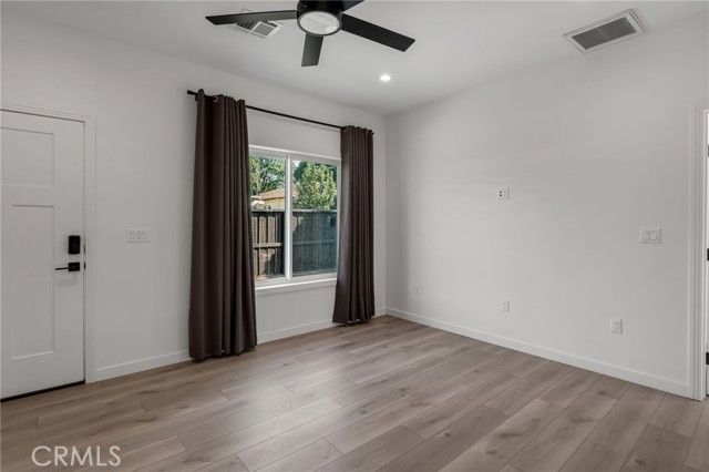 22434 Berdon St, Woodland Hills (los Angeles), CA 91367