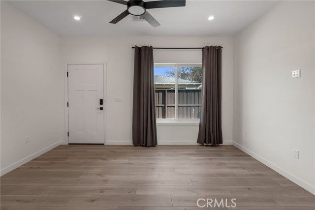 22434 Berdon St, Woodland Hills (los Angeles), CA 91367