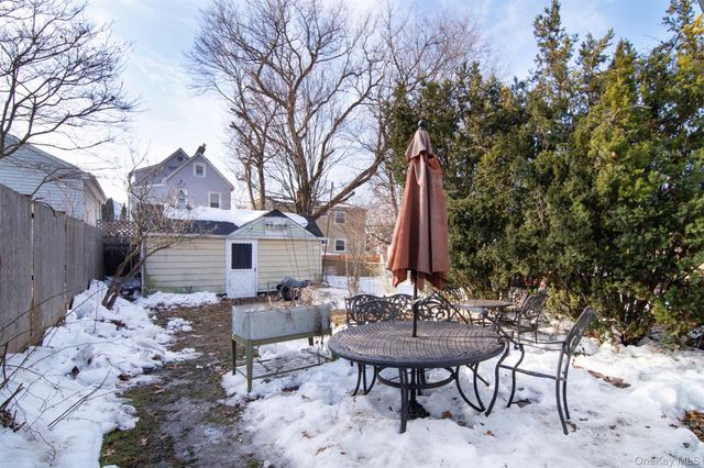 16 Ogden Avenue, Dobbs Ferry, NY 10522