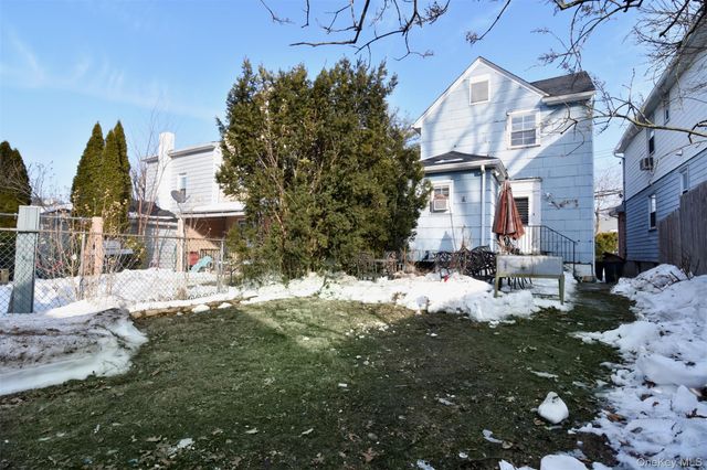 16 Ogden Avenue, Dobbs Ferry, NY 10522