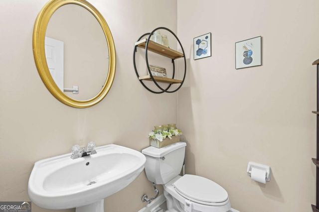 5942 Magnolia Ridge, Stone Mountain, GA 30087
