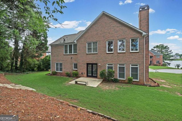 5942 Magnolia Ridge, Stone Mountain, GA 30087