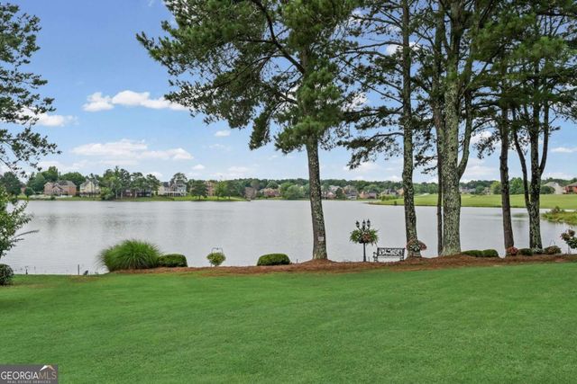 5942 Magnolia Ridge, Stone Mountain, GA 30087