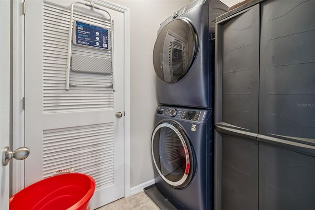 13211 CANOPY CREEK DRIVE, Tampa, FL 33625