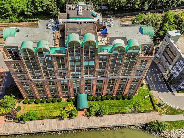 23 Water Grant Street 7L, Yonkers, NY 10701