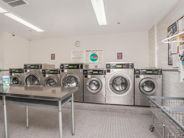 23 Water Grant Street 7L, Yonkers, NY 10701