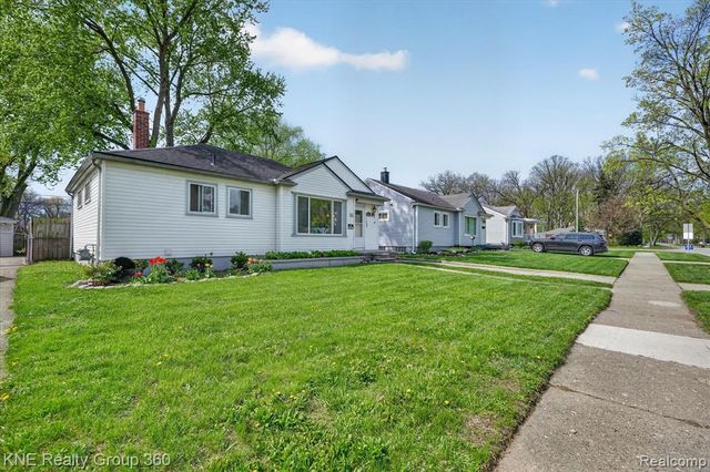 31325 Sheridan Street, Garden City, MI 48135