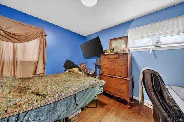 31325 Sheridan Street, Garden City, MI 48135