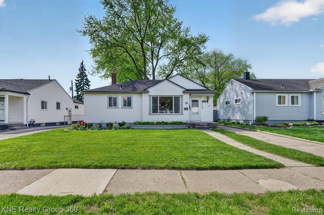 31325 Sheridan Street, Garden City, MI 48135