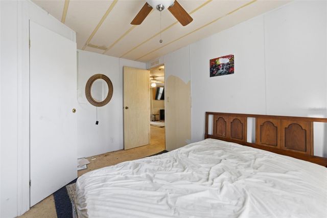 8045 INDIAN TRAIL ROAD, Weeki Wachee, FL 34613