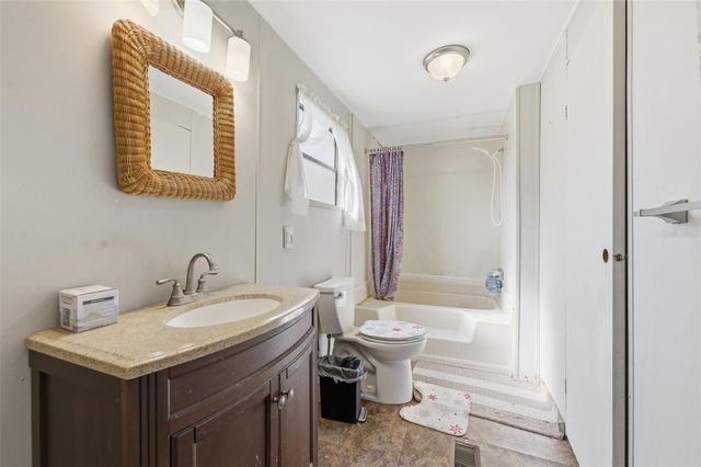 8045 INDIAN TRAIL ROAD, Weeki Wachee, FL 34613