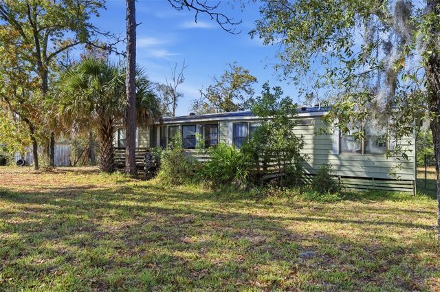 8045 INDIAN TRAIL ROAD, Weeki Wachee, FL 34613