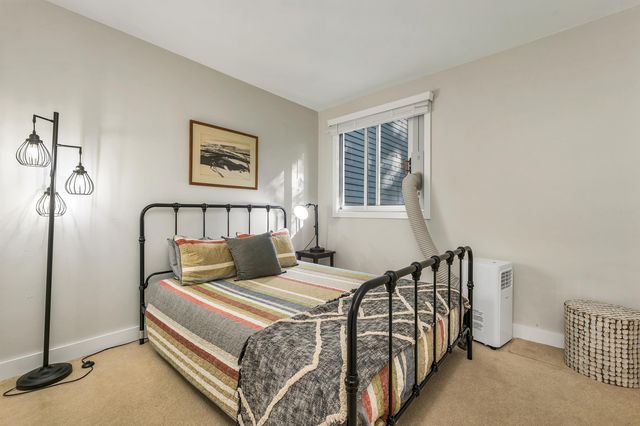 18 Condo Rd Unit 1, Campton, NH 03223