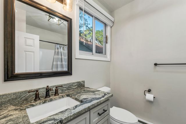 18 Condo Rd Unit 1, Campton, NH 03223