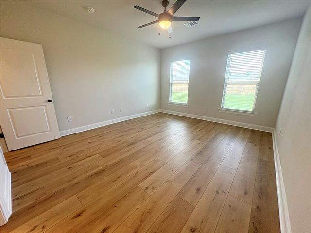 6715 Arbor Way, Orange, TX 77630