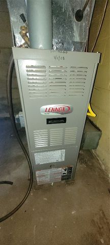 2263 S Riverside Dr, Iowa City, IA 52246