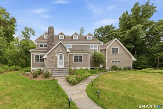11 Belaire Drive, Westport, CT 06880
