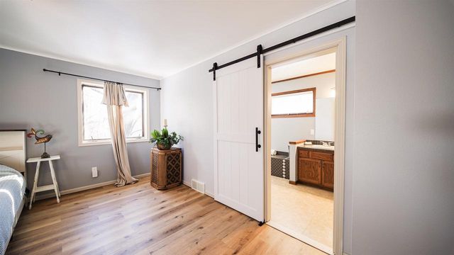 213 GREENWOOD DRIVE, Rothschild, WI 54476