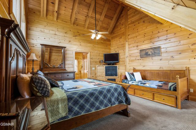 2011 Cougar Crossing Way, Sevierville, TN 37876