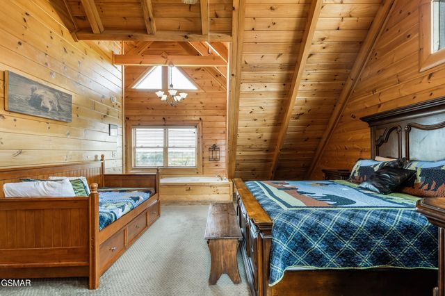 2011 Cougar Crossing Way, Sevierville, TN 37876