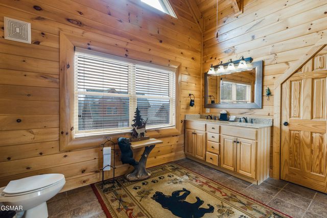 2011 Cougar Crossing Way, Sevierville, TN 37876