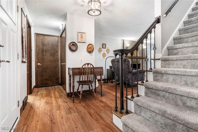 2334 Tanglewood Drive NE, Massillon, OH 44646