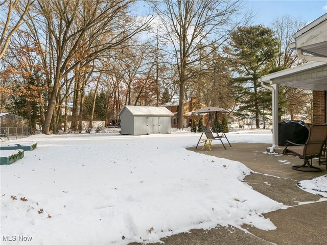 2334 Tanglewood Drive NE, Massillon, OH 44646