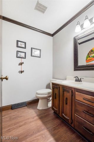 2334 Tanglewood Drive NE, Massillon, OH 44646