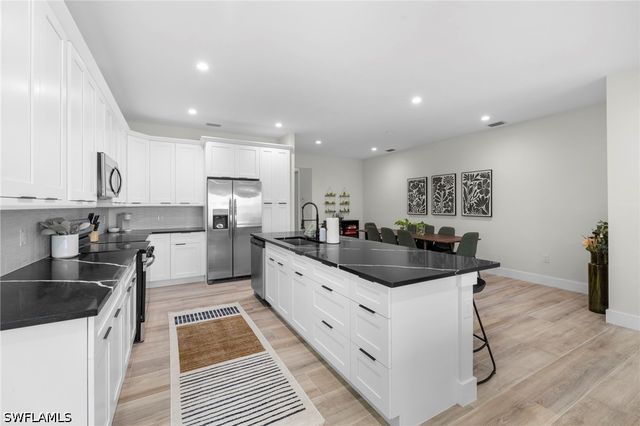 3032 Woodside AVE, Naples, FL 34112