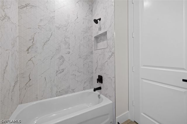 3032 Woodside AVE, Naples, FL 34112
