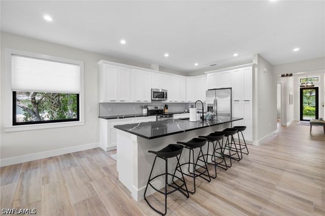3032 Woodside AVE, Naples, FL 34112