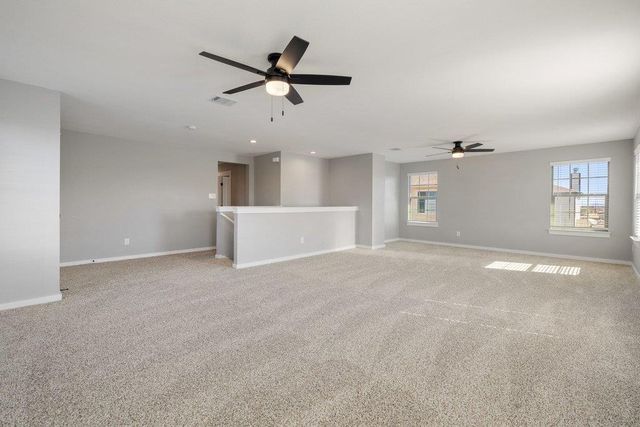 509 Estes PARK, Taylor, TX 76574