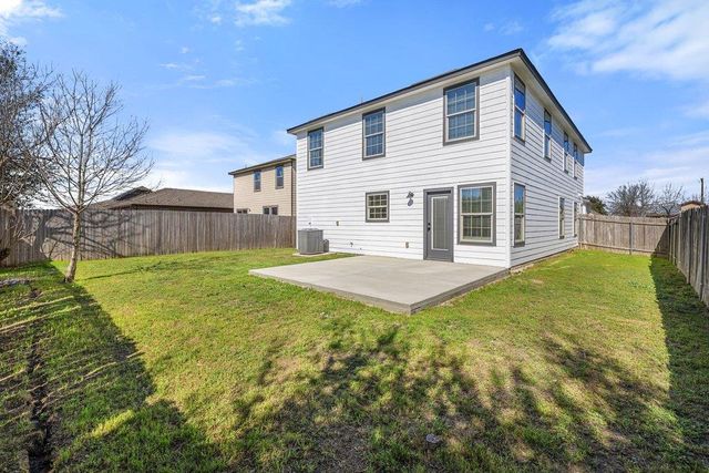 509 Estes PARK, Taylor, TX 76574