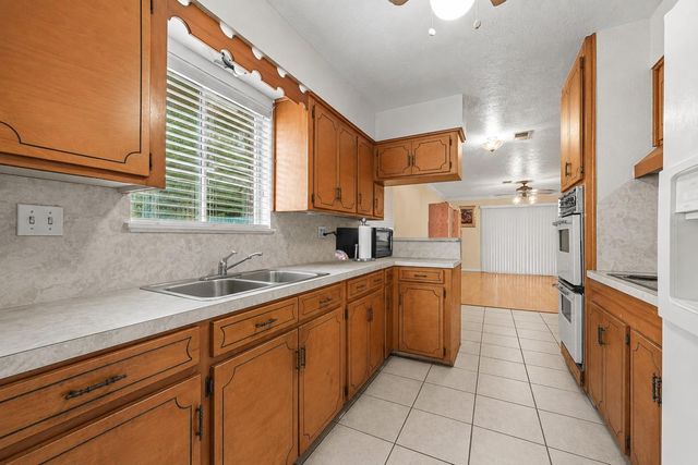 14531 Alkay Street, Houston, TX 77045