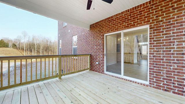 1208 Rooster Ridge Rd, Pleasant View, TN 37146