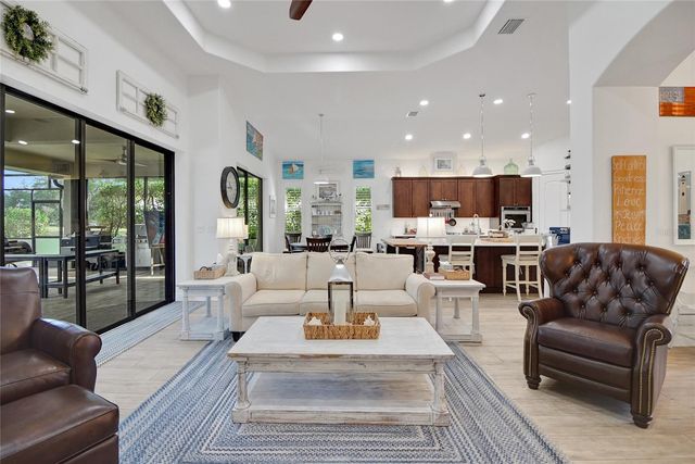 5084 GREENS DRIVE, Lady Lake, FL 32159