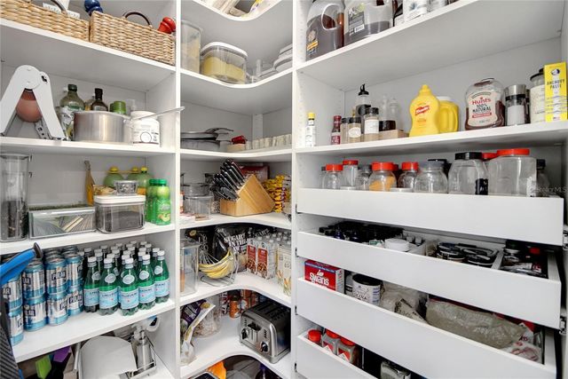 5084 GREENS DRIVE, Lady Lake, FL 32159