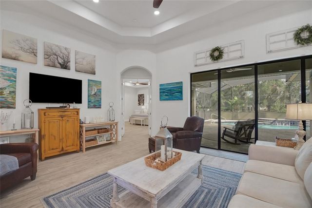 5084 GREENS DRIVE, Lady Lake, FL 32159