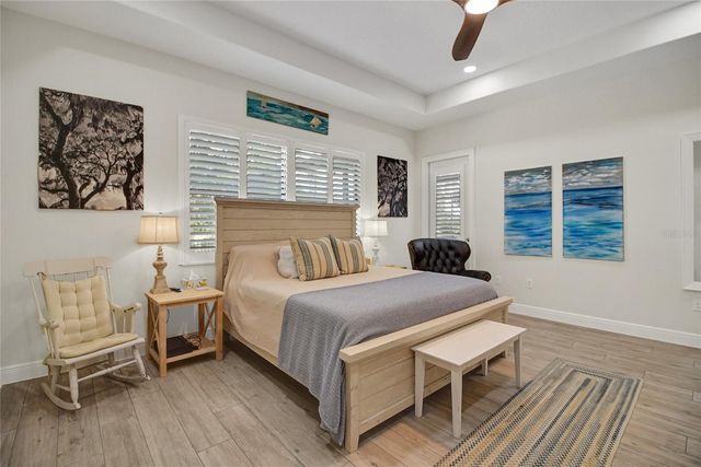 5084 GREENS DRIVE, Lady Lake, FL 32159