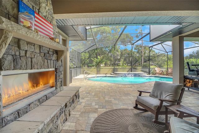 5084 GREENS DRIVE, Lady Lake, FL 32159