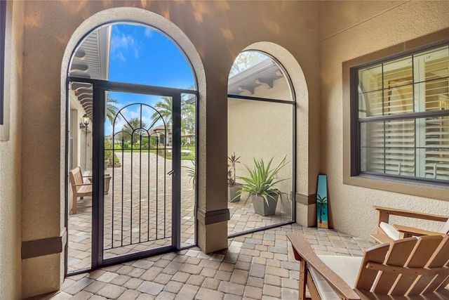 5084 GREENS DRIVE, Lady Lake, FL 32159