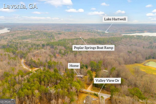 39 Valley View Drive, Lavonia, GA 30553