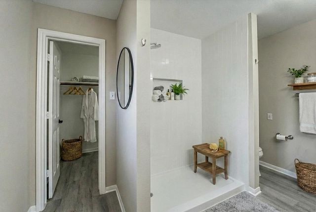 7115 Nickaburr Creek Drive, Magnolia, TX 77354