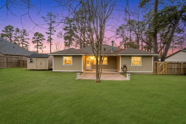 7115 Nickaburr Creek Drive, Magnolia, TX 77354