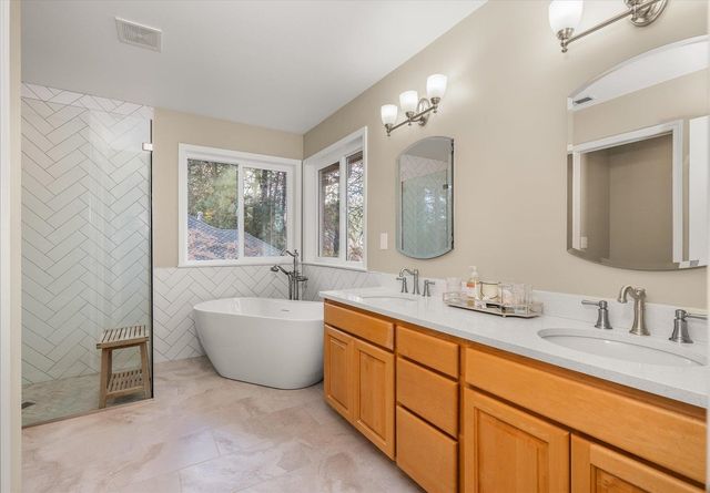 6614 S Westchester Dr, Spokane, WA 99223