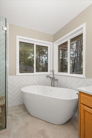 6614 S Westchester Dr, Spokane, WA 99223