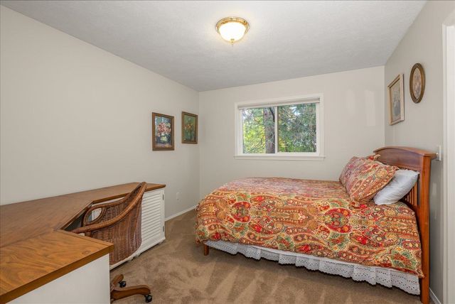 6614 S Westchester Dr, Spokane, WA 99223